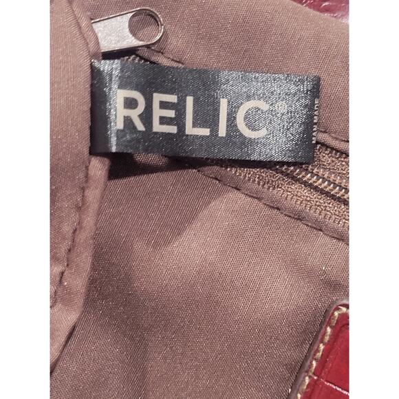 Relic Shoulder or Crossbody Faux Leather Bag Burgandy Red NWOT - Picture 7 of 9